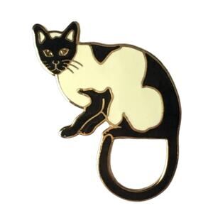 Vintage signed Fish Enterprises black and white cat pin, cat brooch